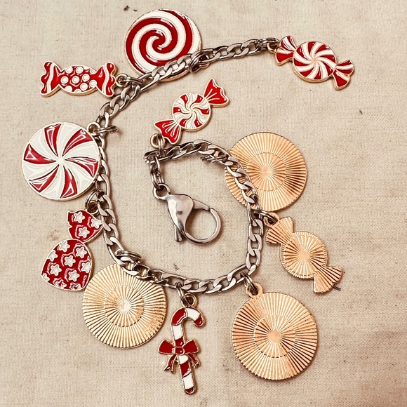 Handcrafted Candy Cane Peppermint Charm Bracelet Holiday Enamel Red White Gold - Picture 3 of 8